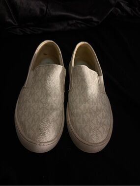 Michael Kors Keaton Slip on Sneaker 6.5